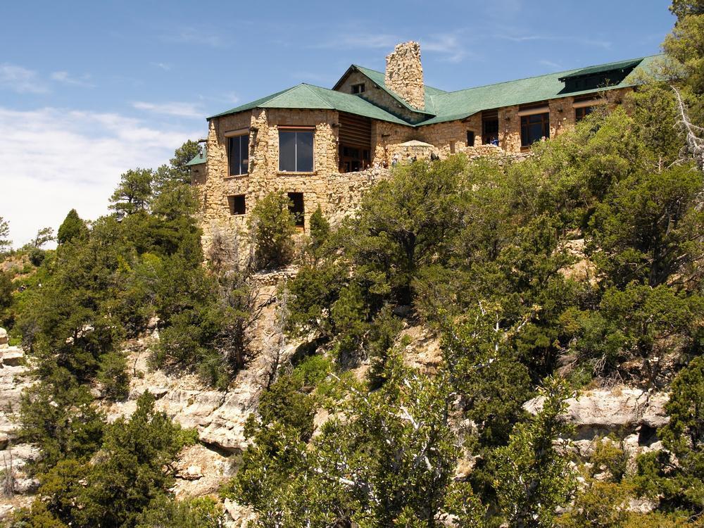 For North Rim views: Grand Canyon Lodge