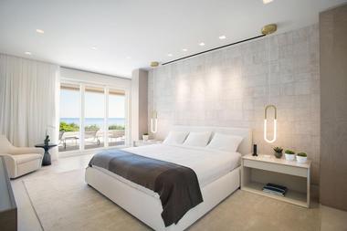 Rooms, Suites & Dining