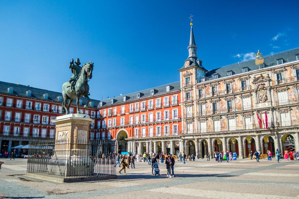 Dine and People-Watch in the Iconic Plaza Mayor
