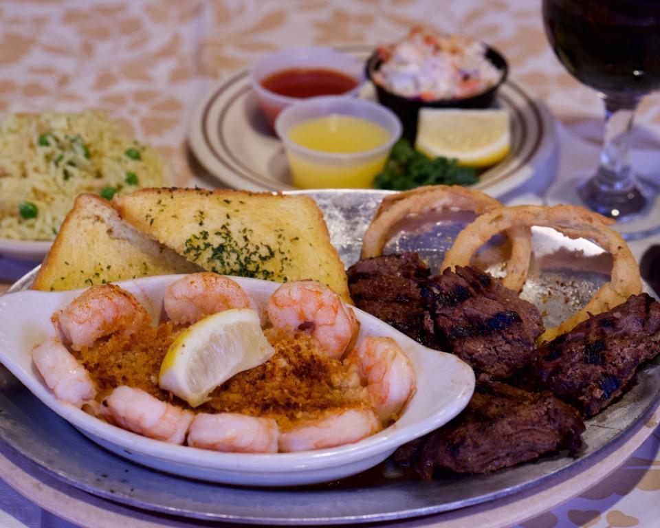 Crack into Coastal Flavor at the Lobster Boat Restaurant