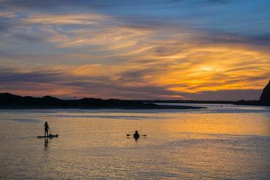 Kayak Horizons