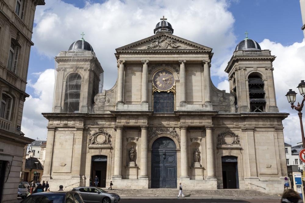 Discover Quiet Devotion at the Church of Notre-Dame de Versailles