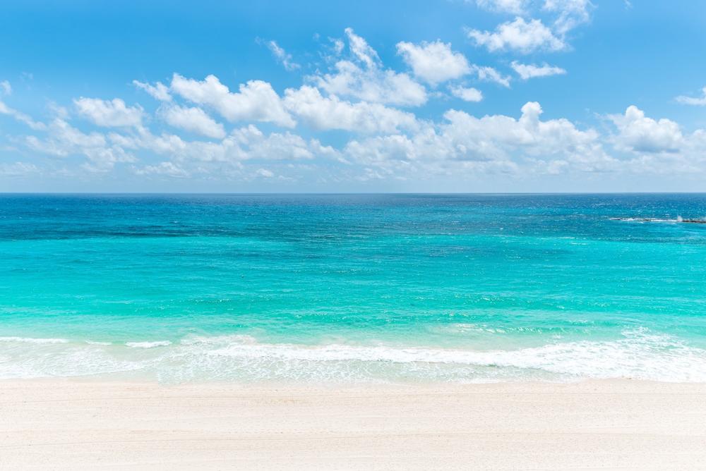 Love Beach - 25-minute drive west of Downtown Nassau