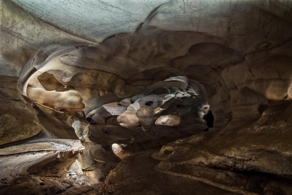 Longhorn Cavern State Park