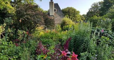 Stonecrop Gardens