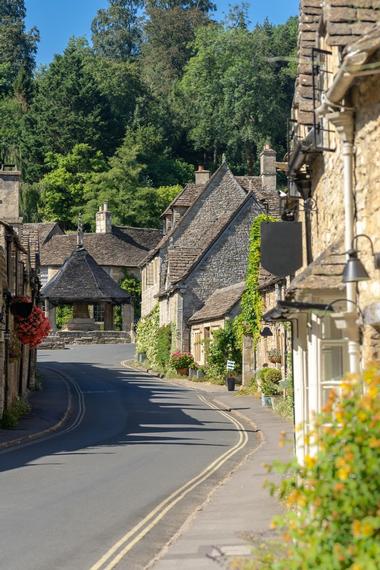 Villages to See in the Cotswolds