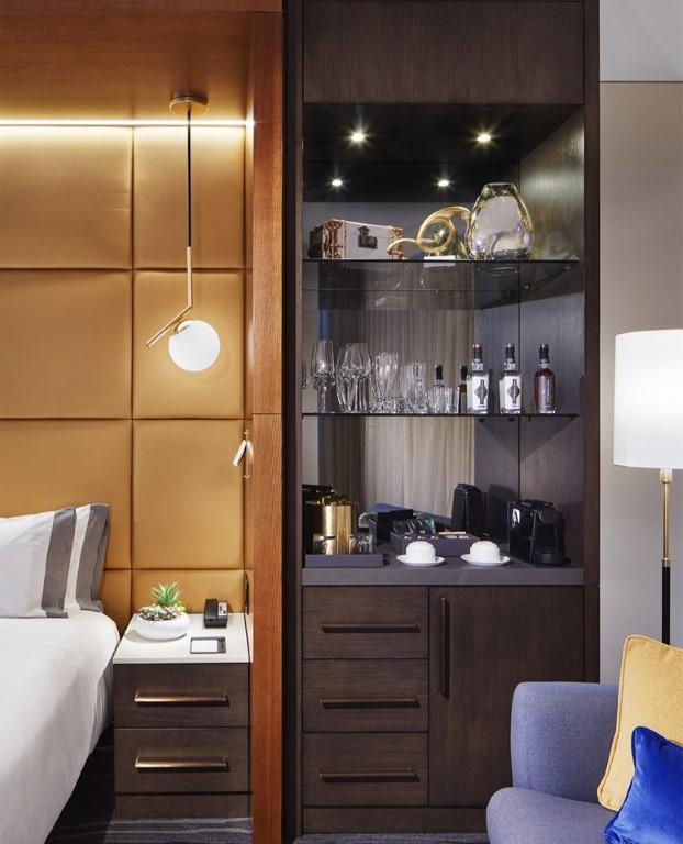 Stay Stylish Steps from the Gate at InterContinental MSP