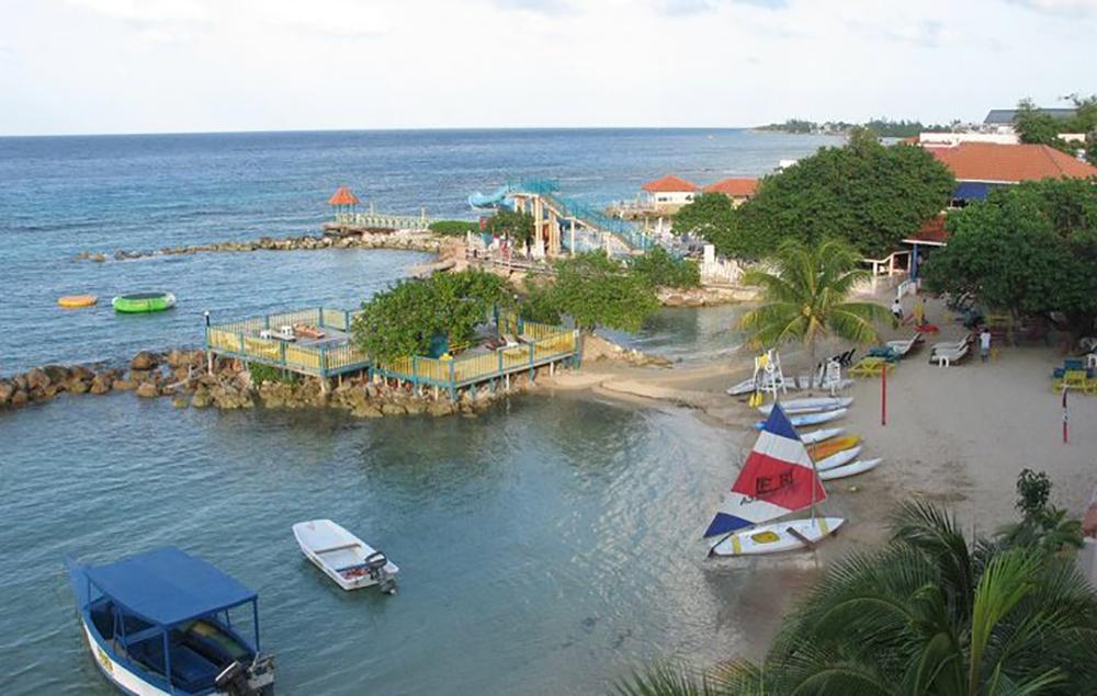 Go with kids and enjoy all-inclusive family fun and helpful vacation stuff.
