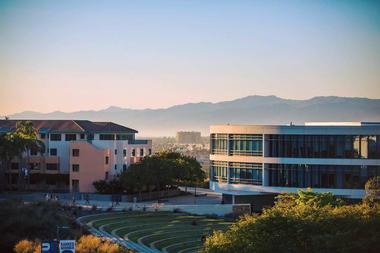 Loyola Marymount University | Cool College Campuses