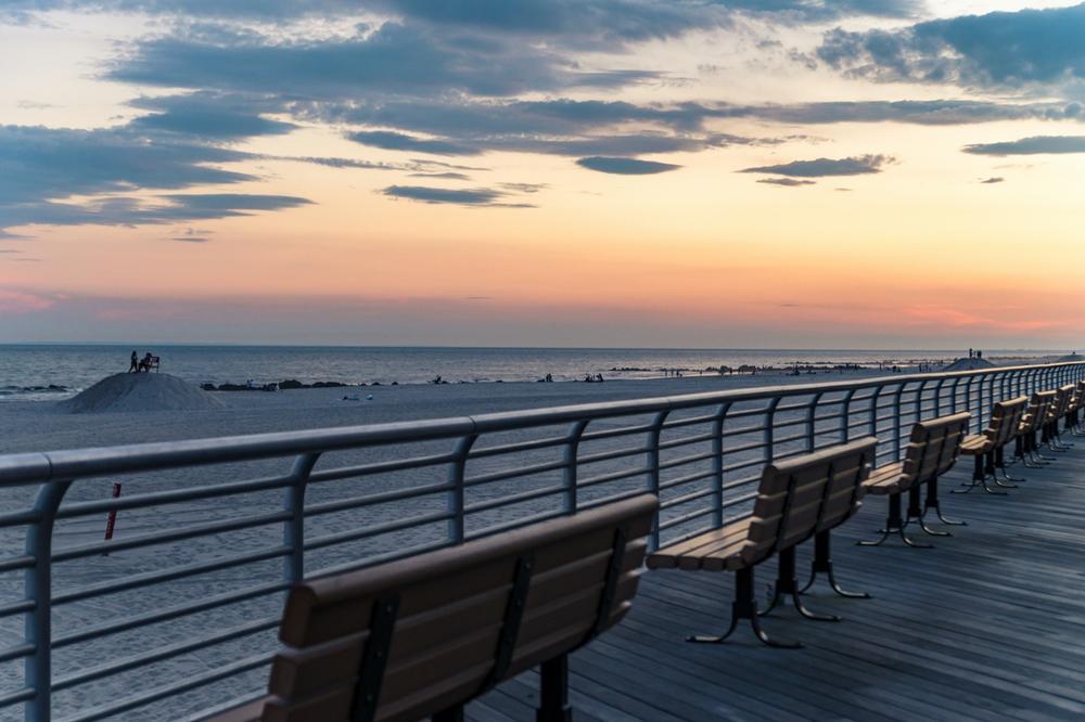 Long Beach - Long Island - 1-hour drive from Manhattan