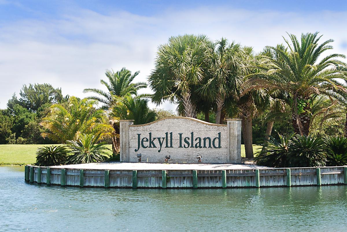 A sign outside as you enter Jekyll Island