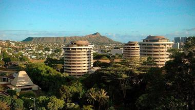 University of Hawaii at Manoa | Cool College Campuses