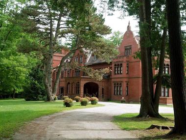 Ventfort Hall Mansion and Gilded Age Museum | Things to Do in the Berkshires, Massachusetts