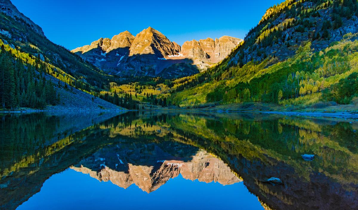 Maroon Bells at sunrise are best if you want to capture a reflection in the lake