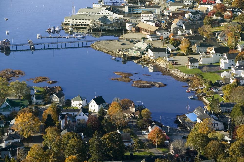 Boothbay Harbor - 1 hour from Portland, ME