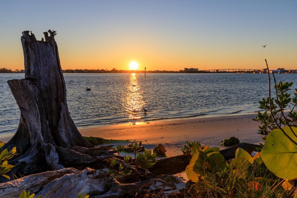 Bowditch Point Park - Within walking distance of Fort Myers Beach accommodations