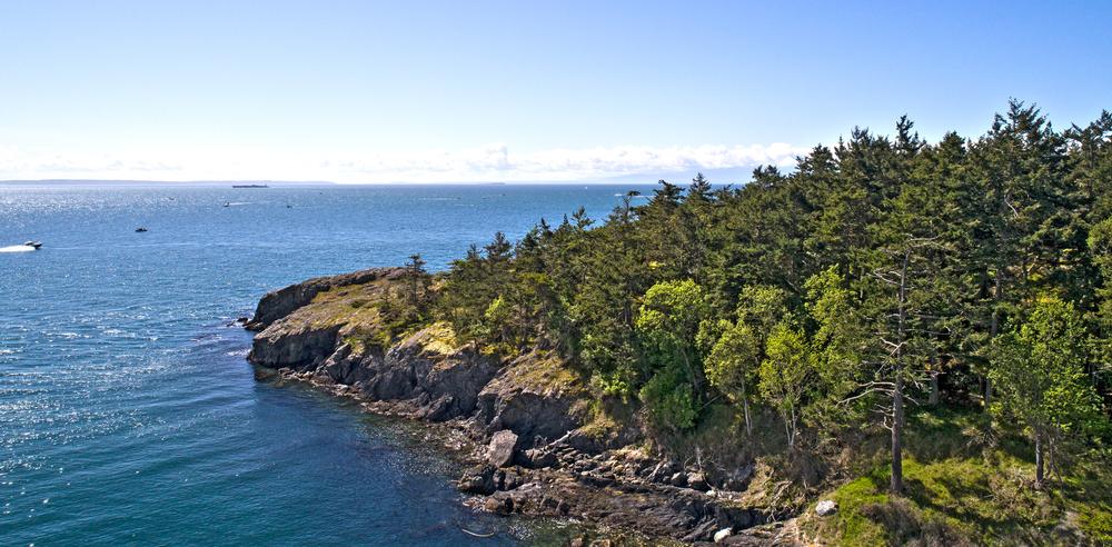 Make the Most of Fidalgo Island: Hike, Explore, and Unwind by the Water