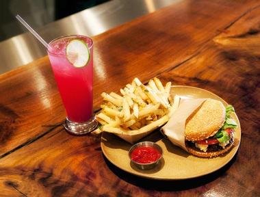 Roam Artisan Burgers