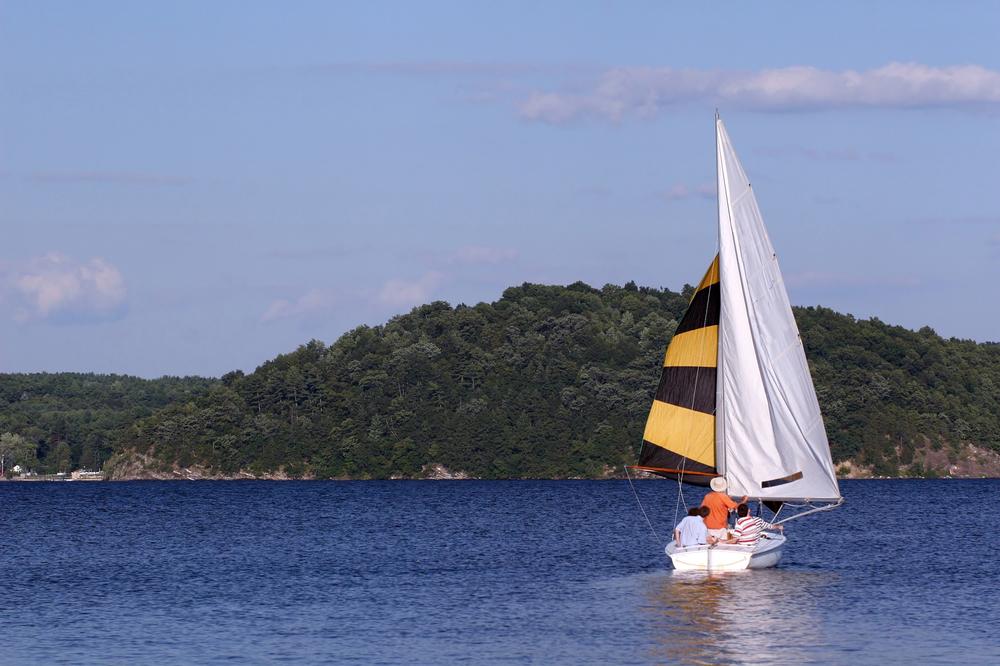 Saratoga Lake - 45 minutes from Albany