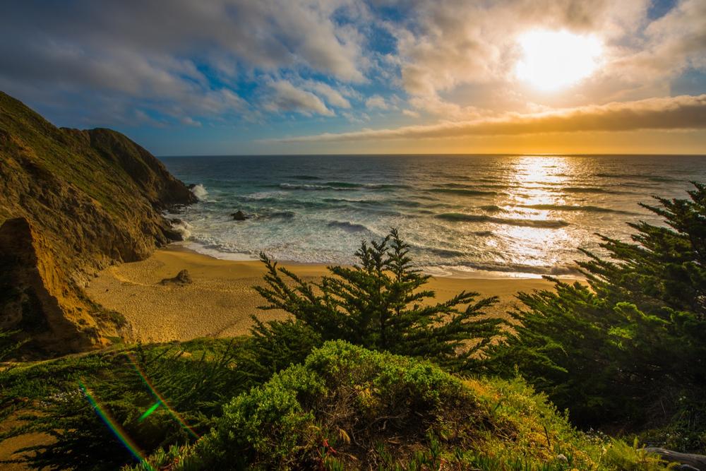 Gray Whale Cove State Beach - 35 minutes by car