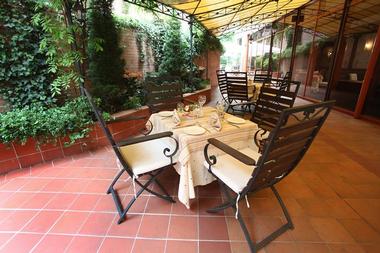 Arena di Serdica Residence Hotel
