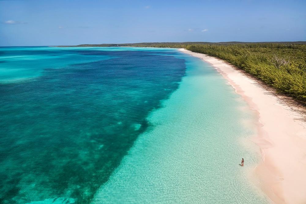 Best pink beach in the Bahamas: Cat Island