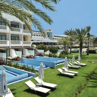 Constantinou Bros Asimina Suites Hotel