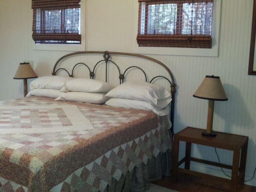 Quiet waters, cozy stays, and woodsy vibes set the tone for total relaxation.