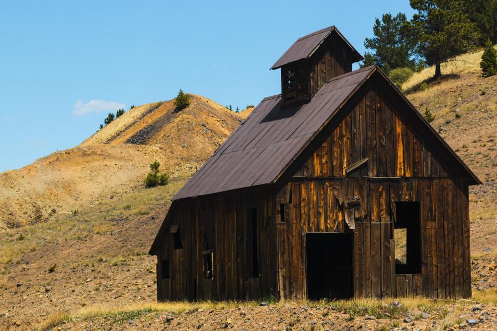 Visit historic casinos and explore mining museums on a weekend trip.