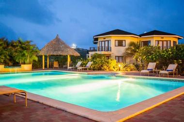 Curacao Hotels: Kura Hulanda Lodge & Beach Club