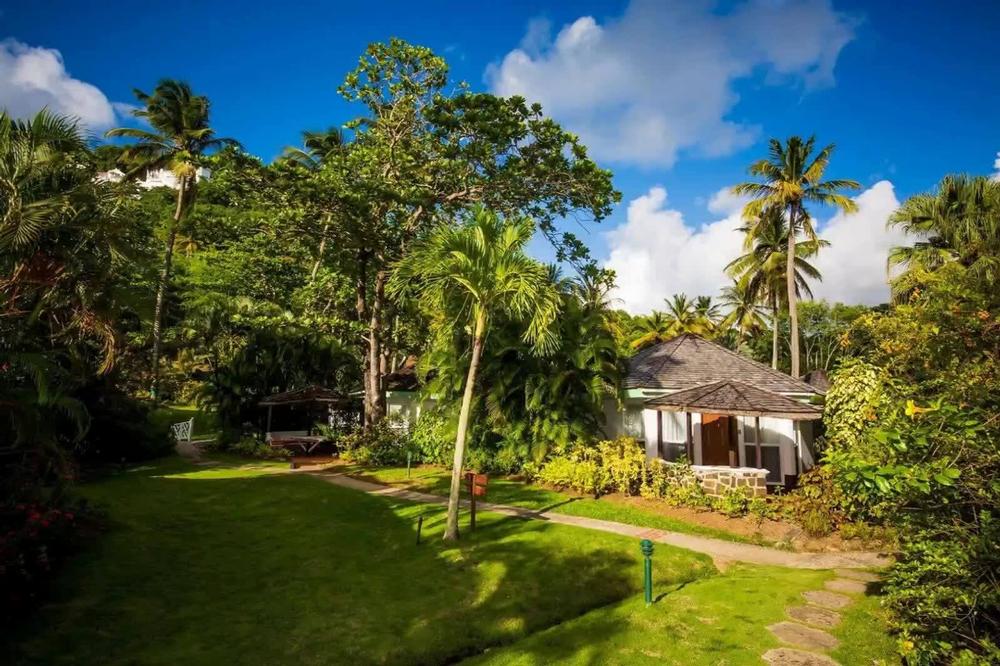Unwind in Garden Serenity at East Winds, Saint Lucia