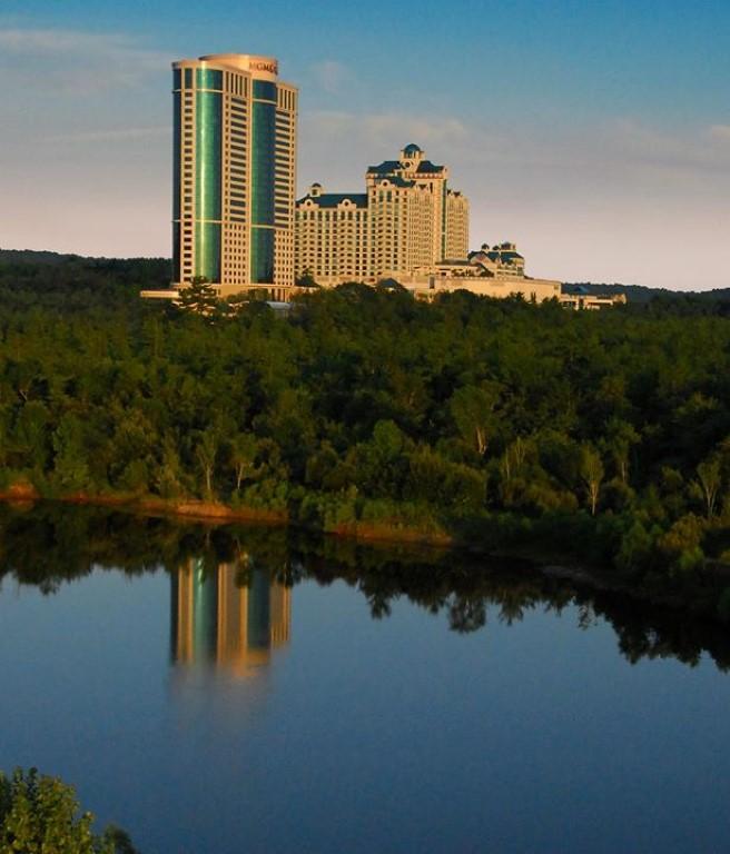 Play Among the Trees at the Massive Foxwoods Resort Casino