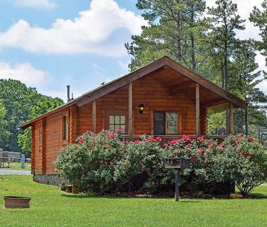 Yogi Bear's Jellystone Park Camp-Resort