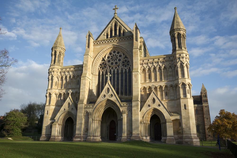 St. Albans (just 20 minutes by train)