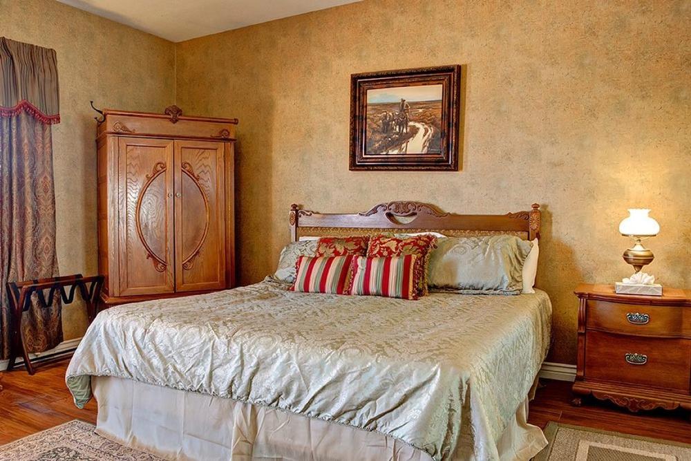 If You Love Western Legends, Stay at Tombstone Monument Guest Ranch, Arizona