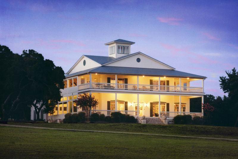 Relax in a peaceful hill country retreat at Rose Hill Retreat