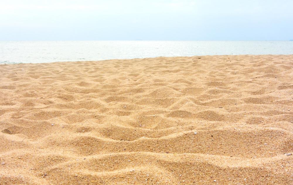 https://stock.adobe.com/gr_en/images/sand-beach/134569790