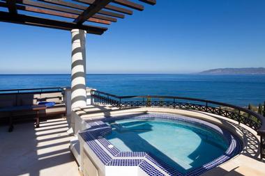 Anassa Hotel