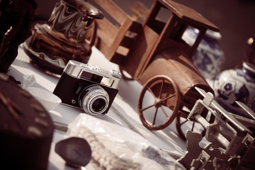 If You Love Big Finds and Big Crowds, Don’t Miss Springfield Antique Show & Flea Market