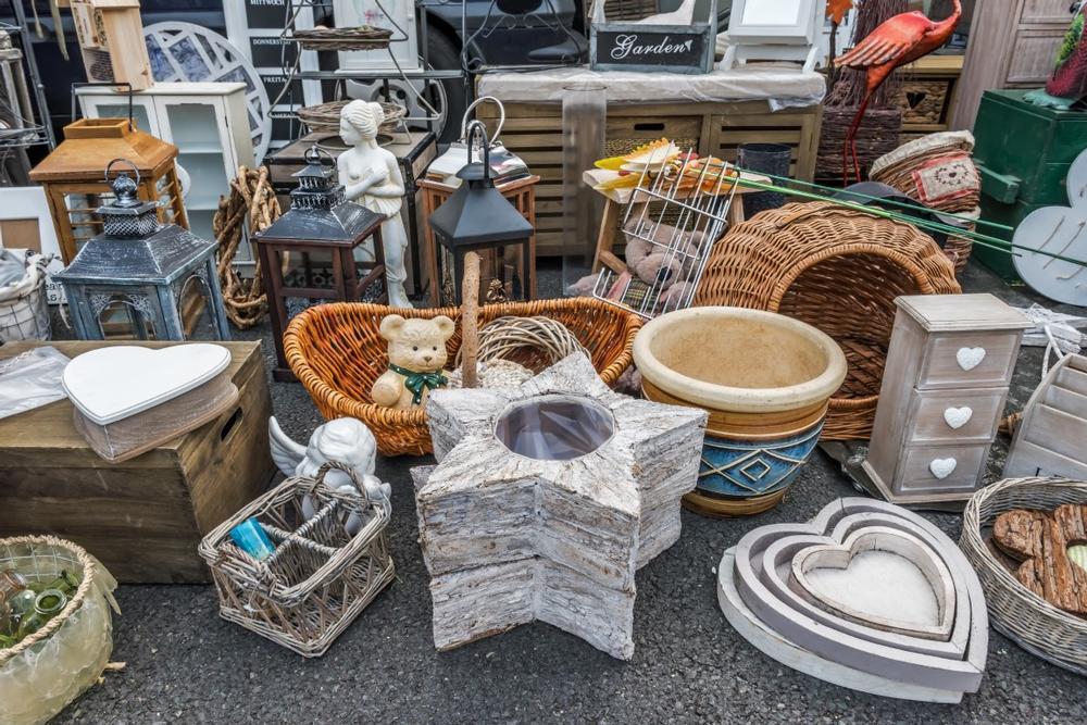 Shop Unique Finds with Skyline Views at DUMBO Flea