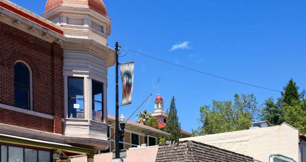 Sonora, California: Gold Rush Streets & Forest Trails