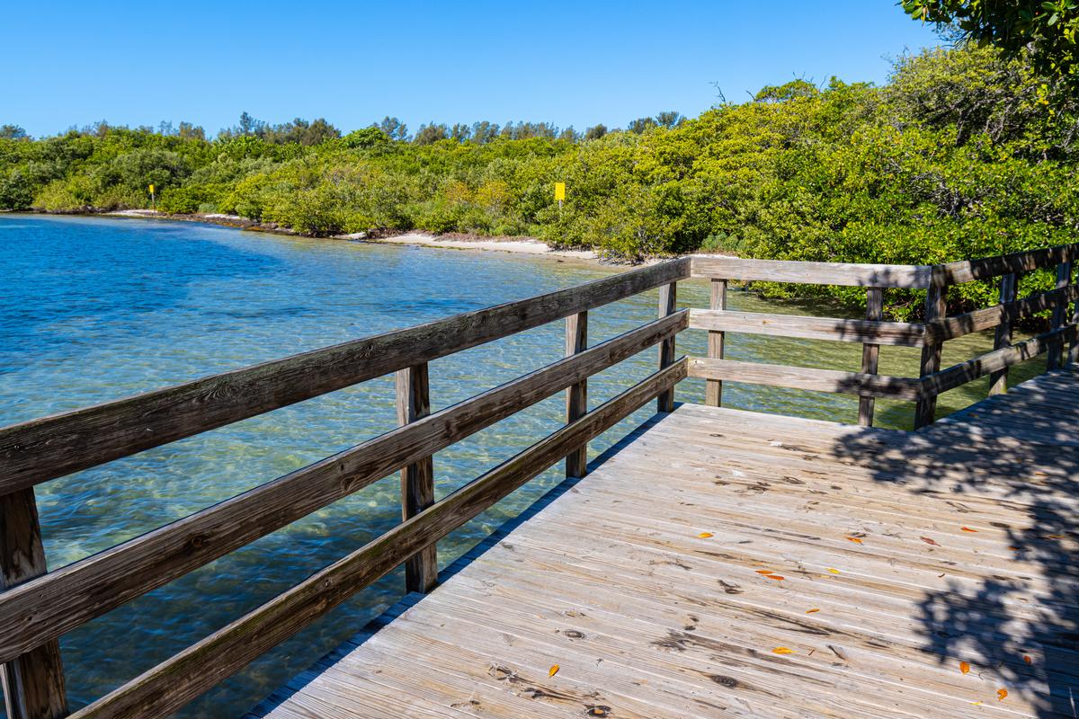 Bradenton: River Breezes and Hidden Gardens