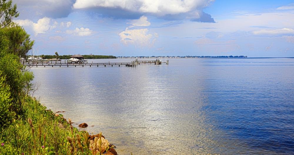 Bradenton: River Breezes and Hidden Gardens