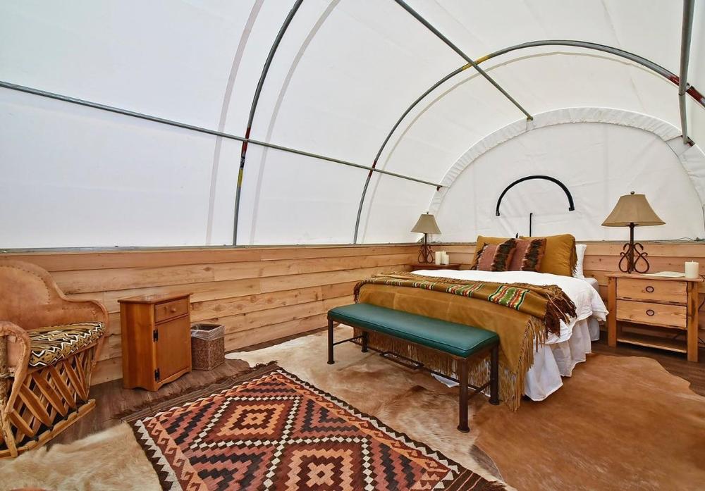 Experience Wilderness Luxury at Bison Peak Lodge at Puma Hills