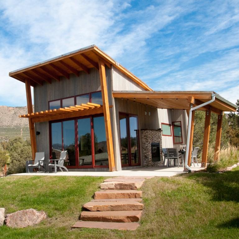Unwind in Sleek Cabins with a View at Royal Gorge Cabins