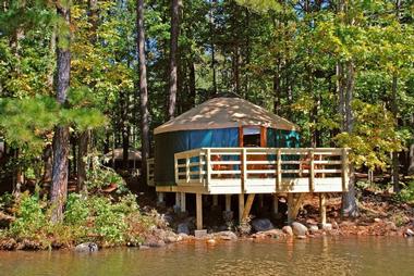 Glamping Near Me: Fort Yargo State Park