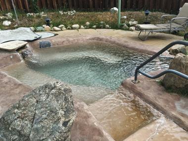 Antero Hot Springs Cabins, Nathrop