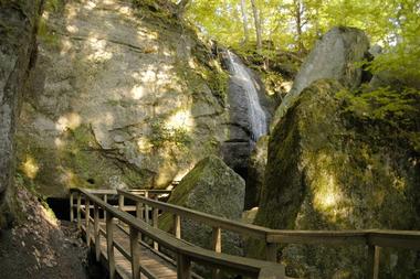 Nelson Ledges State Park