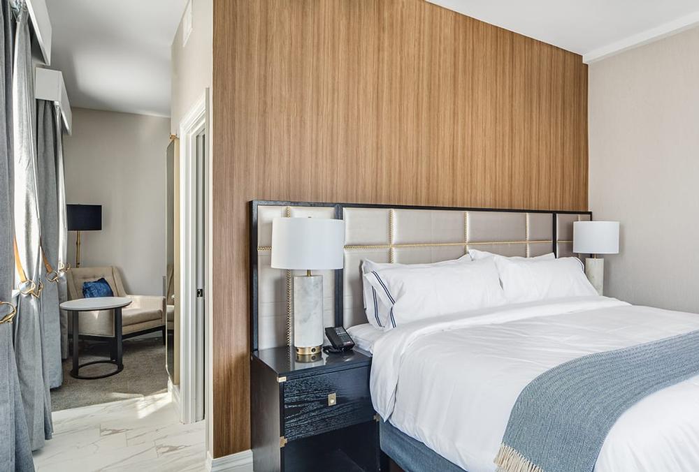 Sleep in Style at The Sire Hotel - Lexington