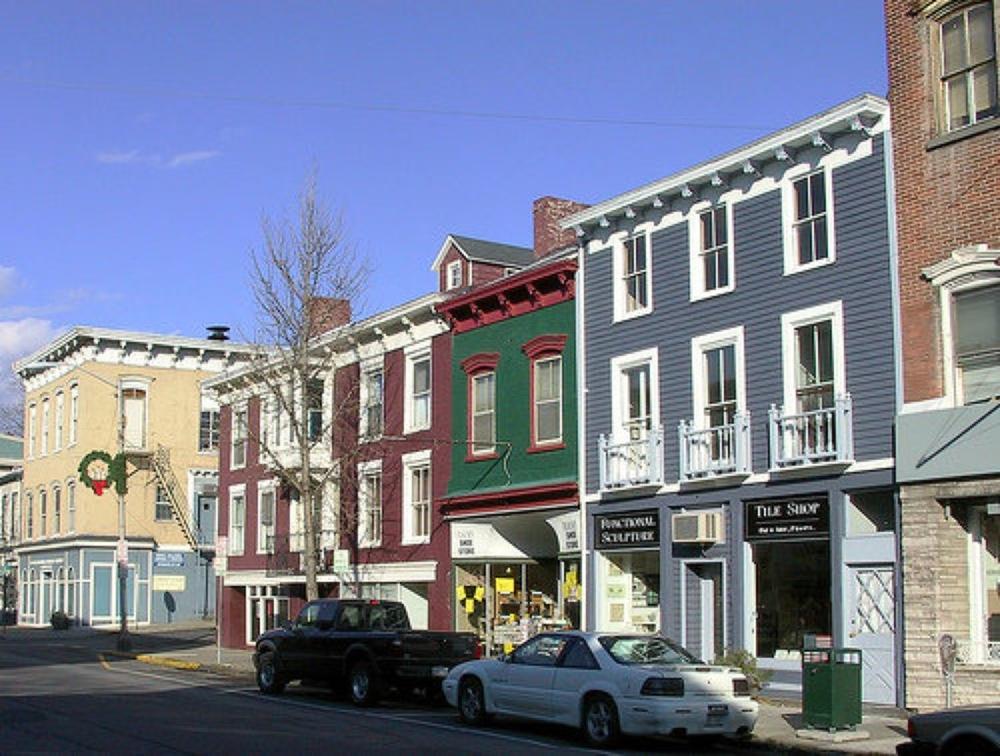 Discover scenic mountain trails or explore charming small-town shops and cafés.